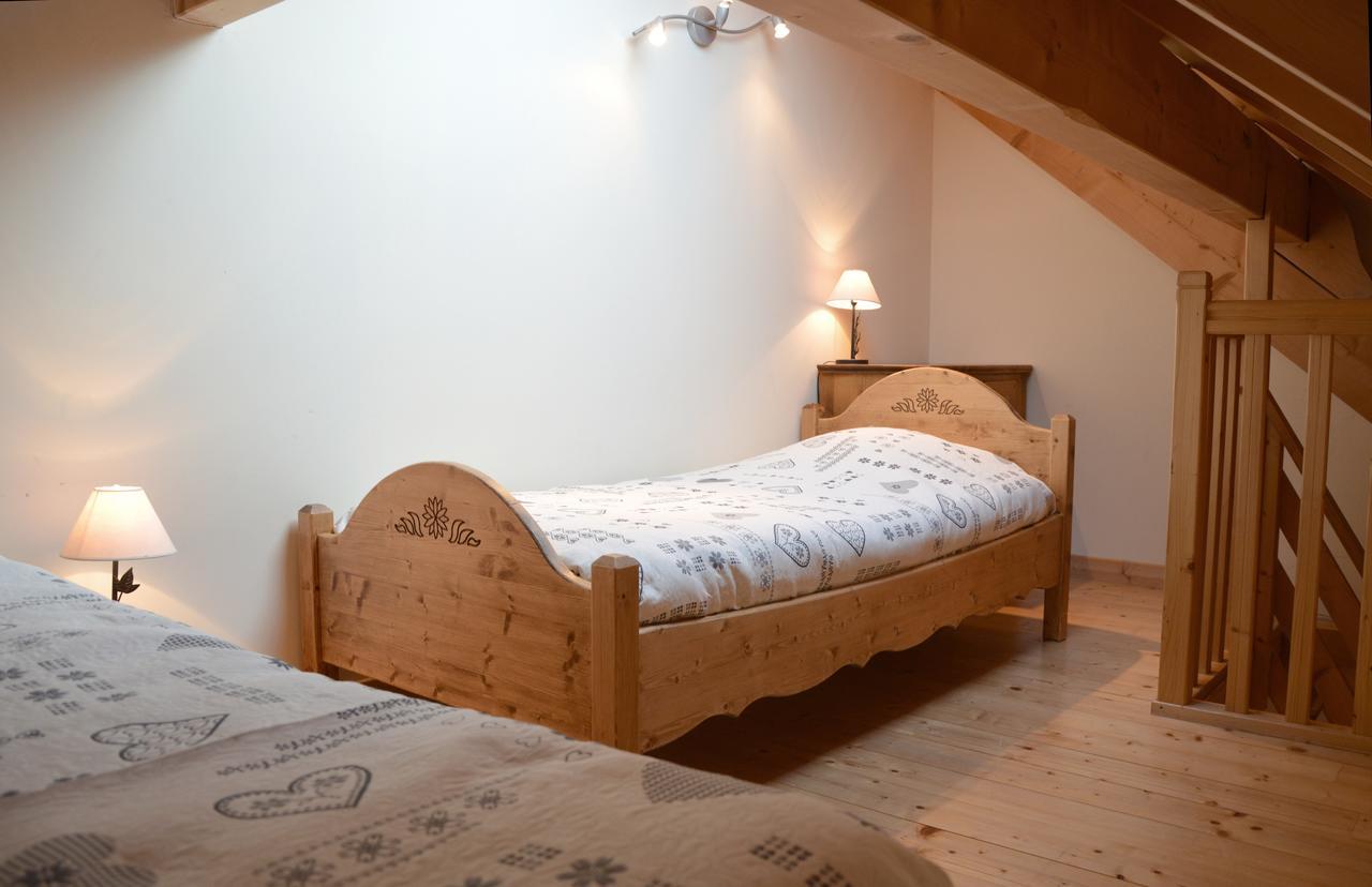 Chambre D'Hotes Les Pralets Saint-Eustache Bagian luar foto